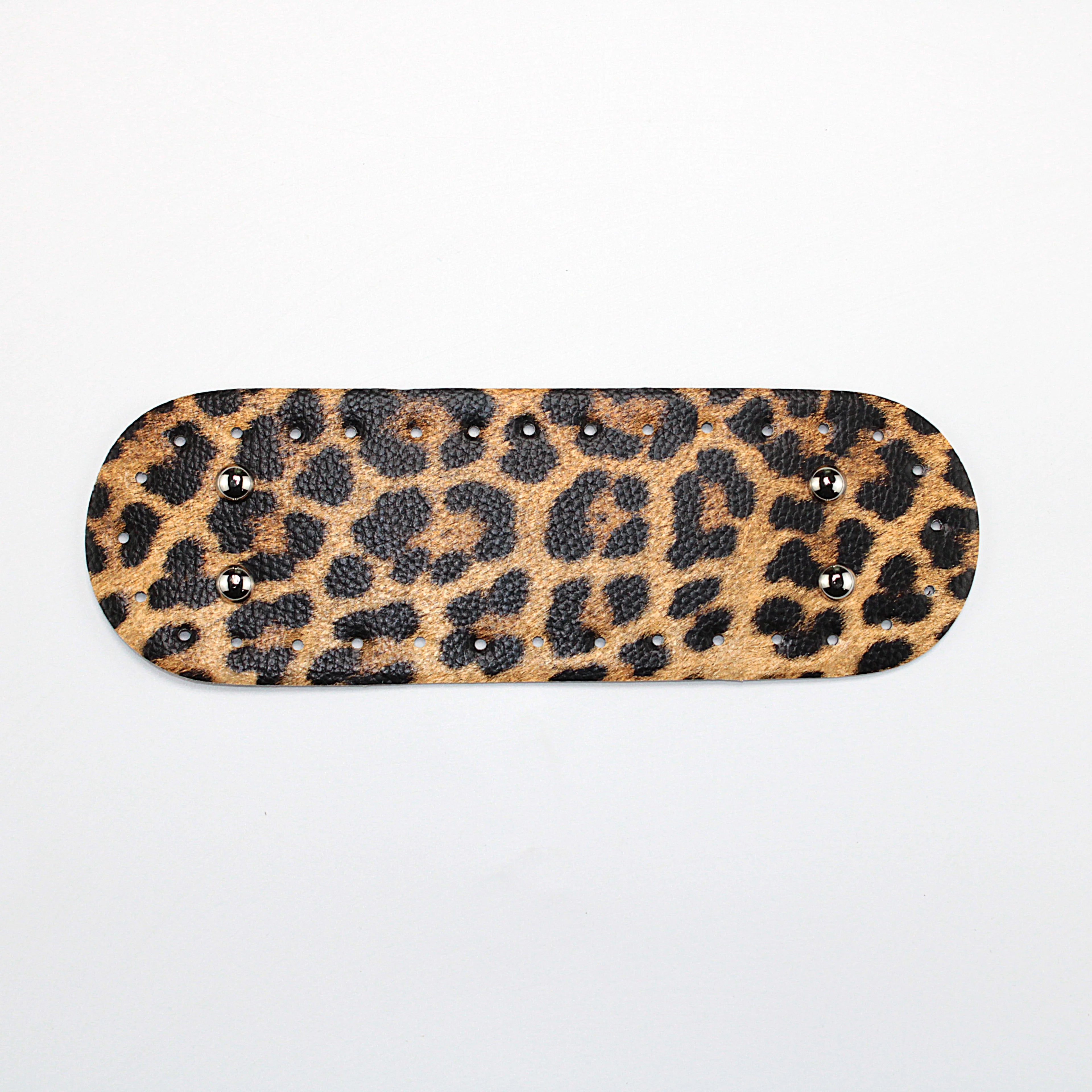 Leopar Desenli Çanta Altlığı